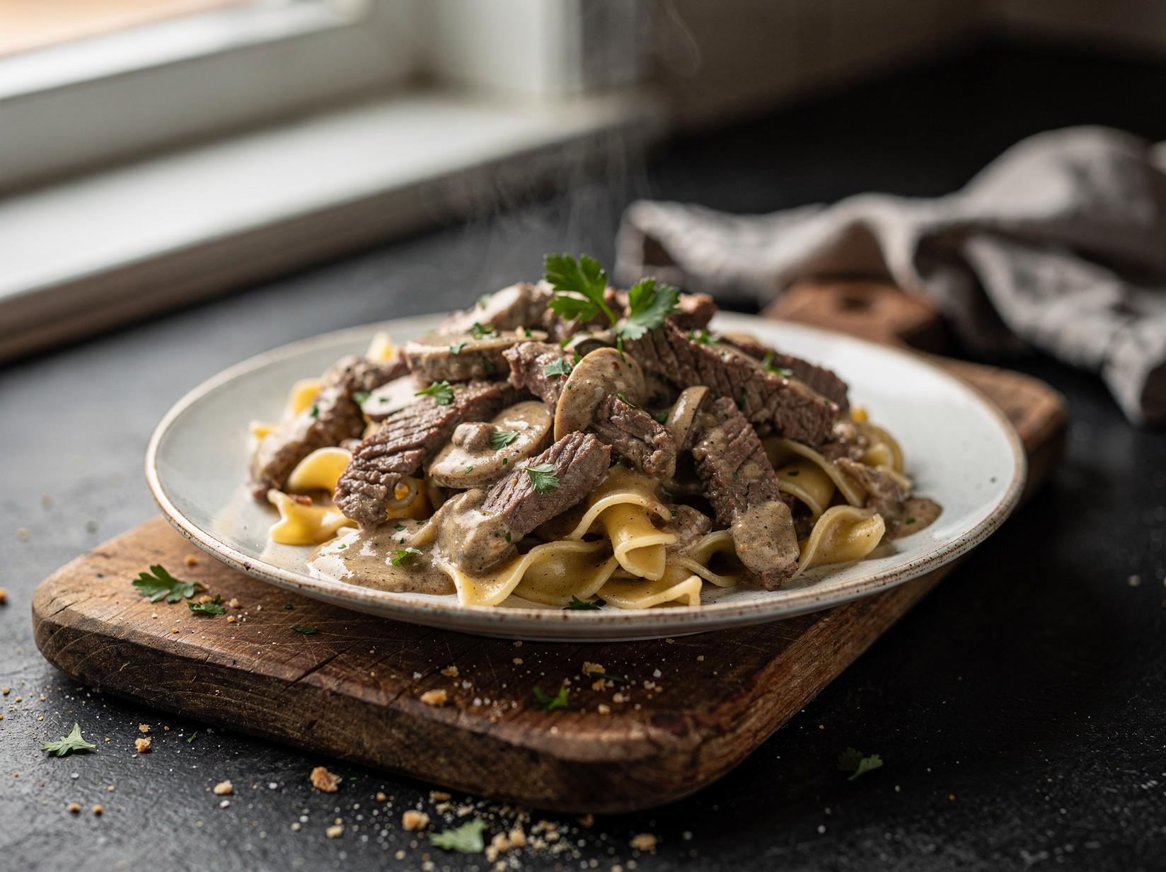 Slow Cooker Beef Stroganoff
