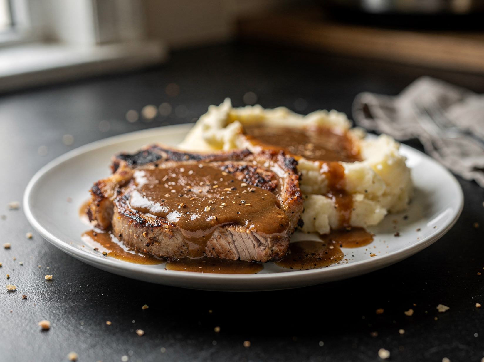 Slow Cooker Pork Chops and Gravy