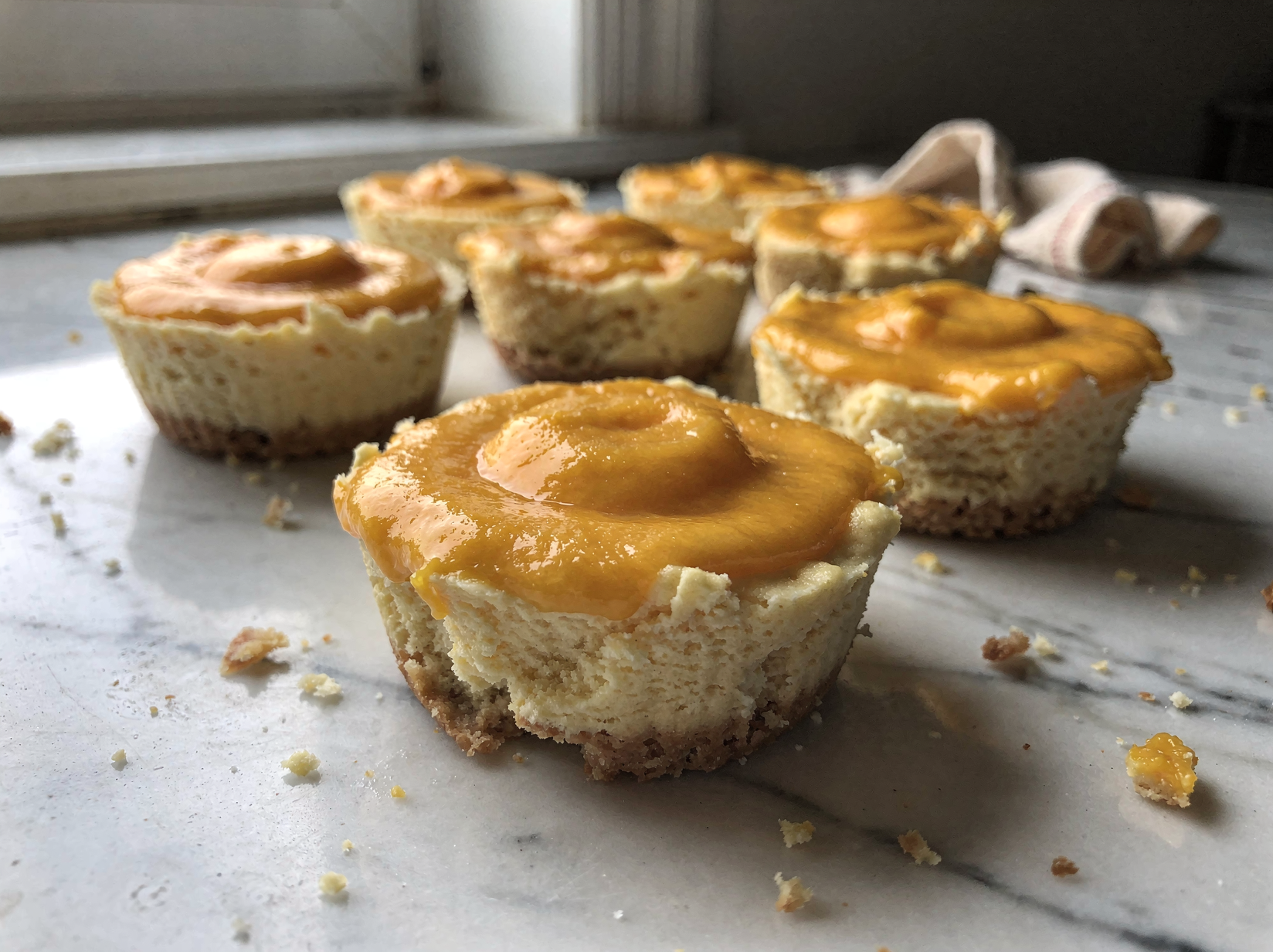 Mango Cheesecake Cups